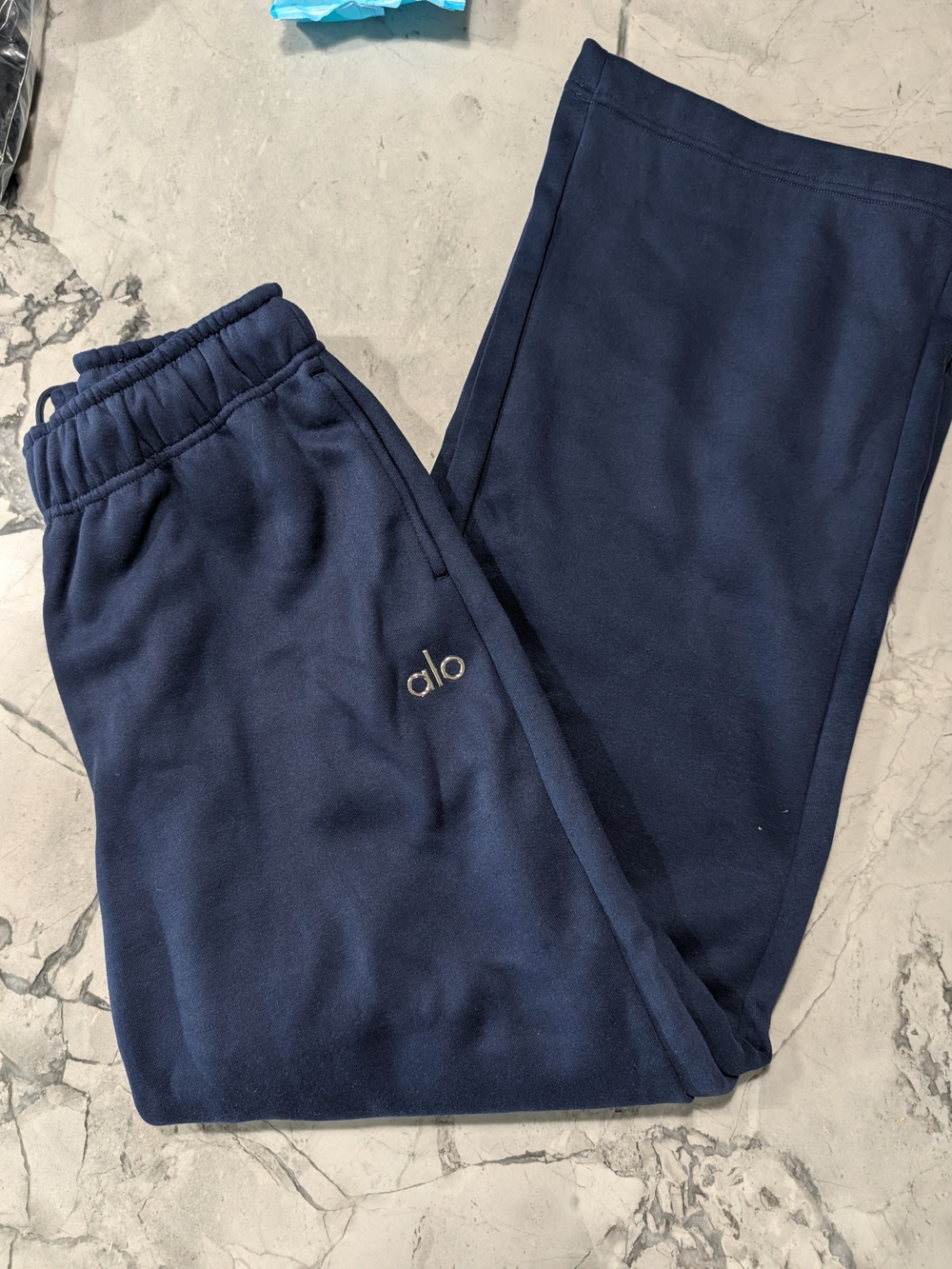 ALO Yoga Navy Accolade Sweatpants Nwot Small